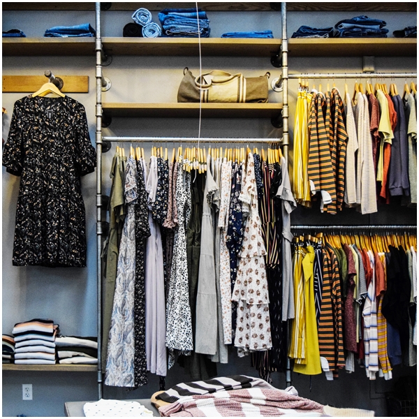 Arrange your Closet Fashion-Conscious